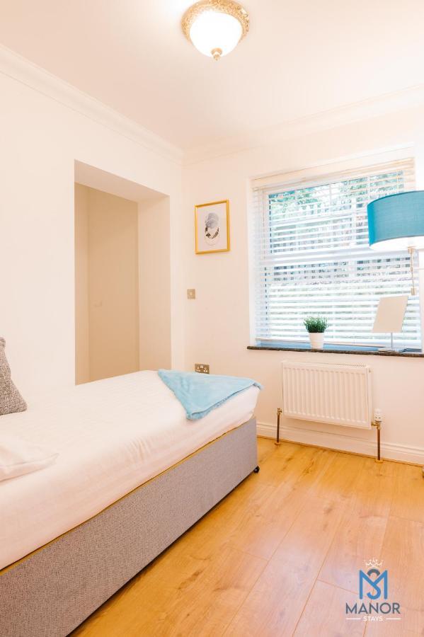 05Th Residence Of Lord Avenue Sleeps Five People Northampton Exterior foto